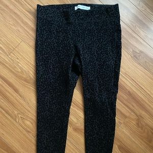 Stretch Printed Black Jegging